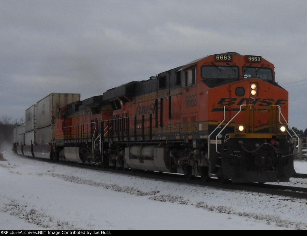 BNSF 6663 East